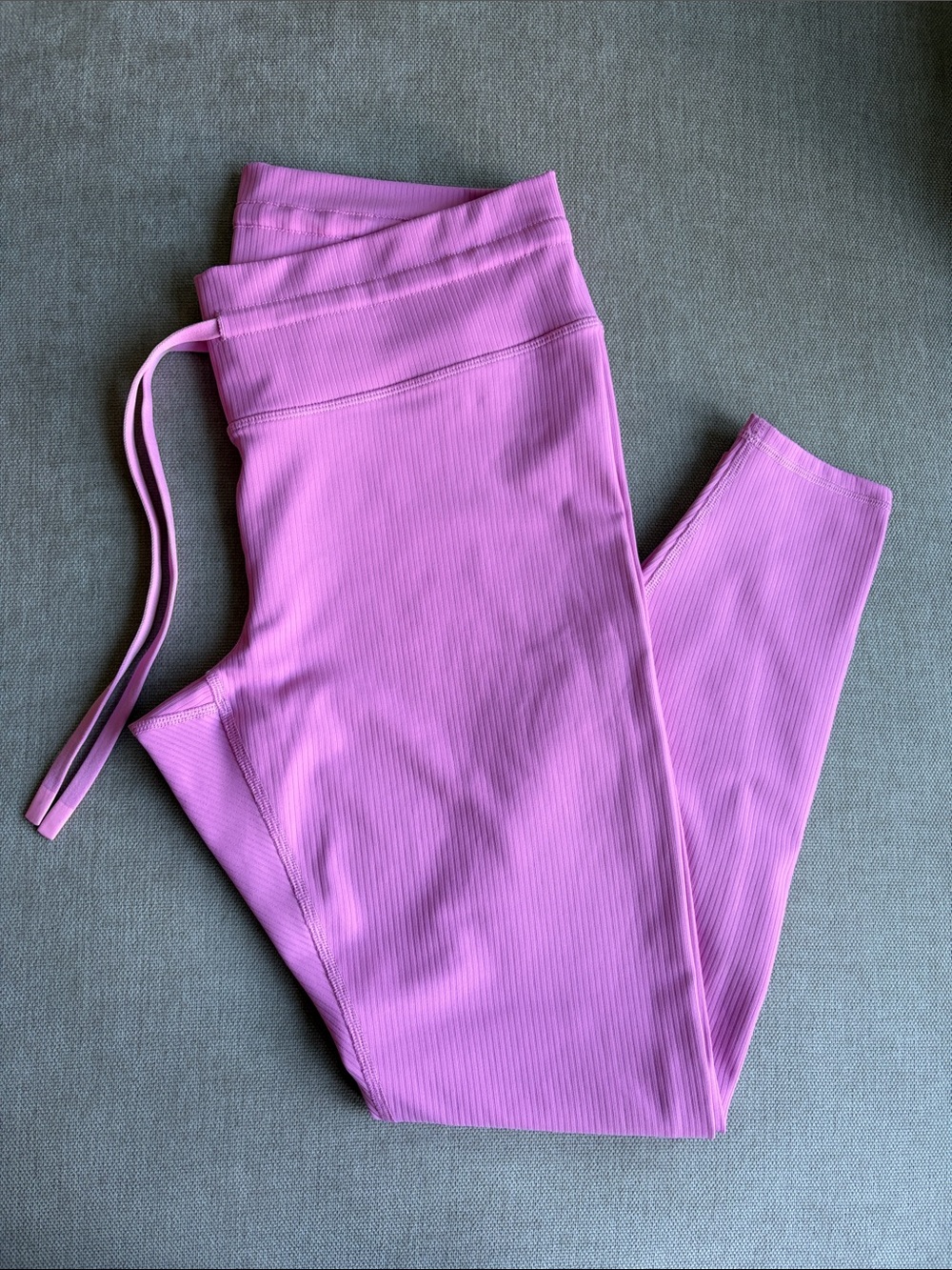 Fabletics Ribbed Lilac/Pink High-Waist Leggings